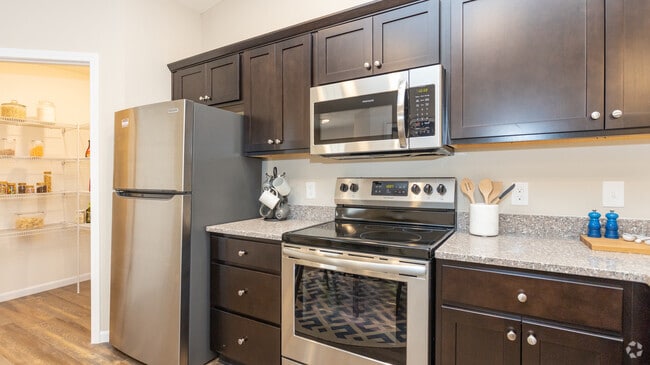 Interior Photo - Redwood Texas Township