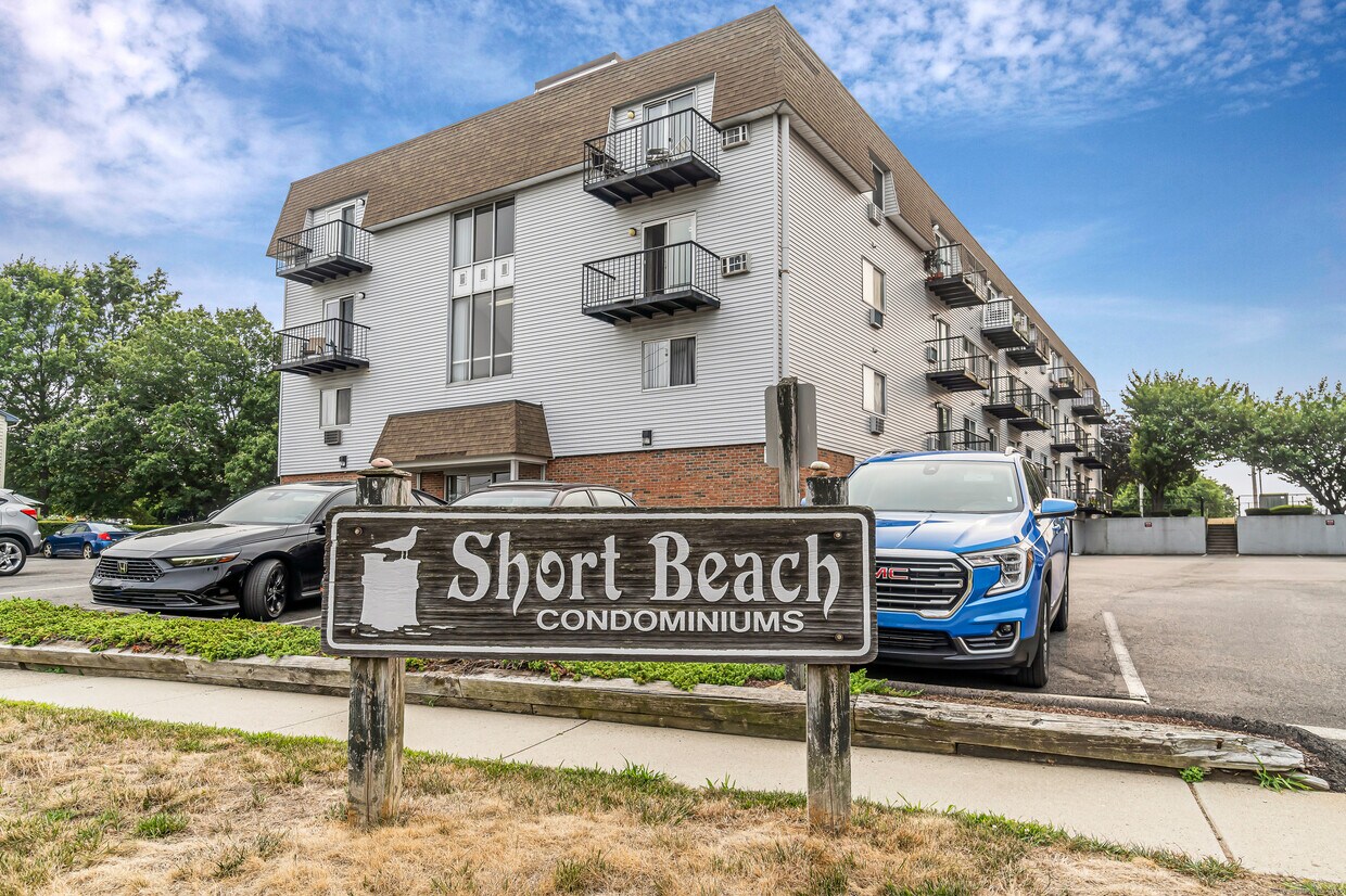 Foto principal - 115 Short Beach Rd