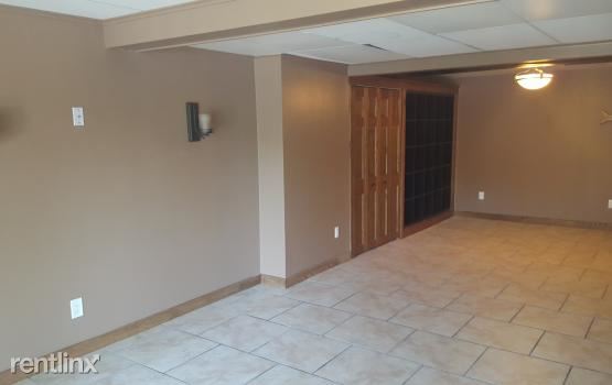 Foto del edificio - 6671 Andersonville Rd