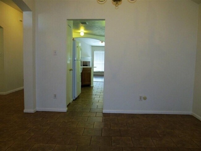 Foto del edificio - 10727 Highpoint Ln
