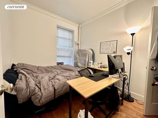 Foto del edificio - 313 W 114th St