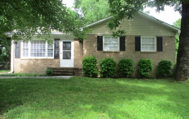 Foto del edificio - 9828 Starwood Dr