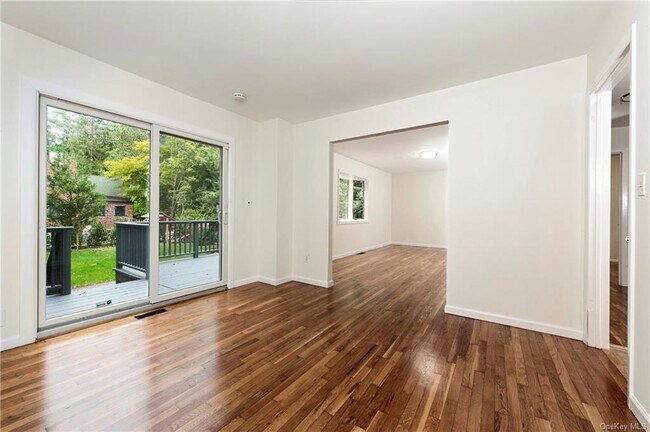 Foto del edificio - 11 N Brook Rd