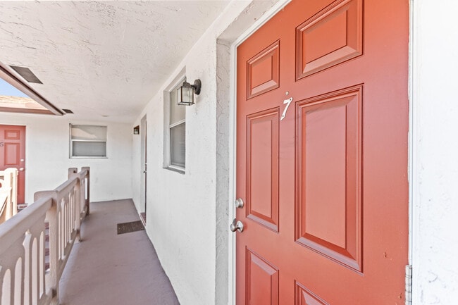 Building Photo - 493 NW 43rd St