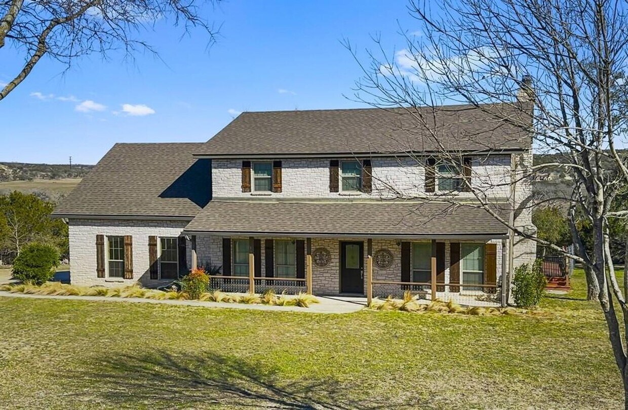 Primary Photo - FOR LEASE!!