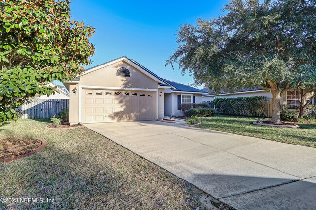 Foto del edificio - 8023 Tuxford Ln