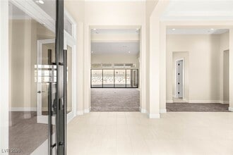 Building Photo - 11014 Horizon Ledge Ave