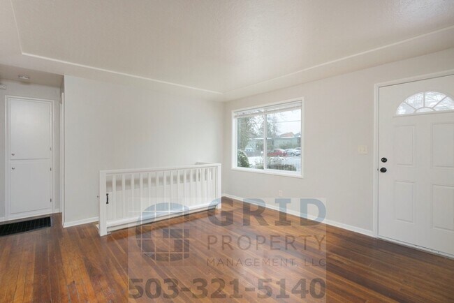 Foto del edificio - Charming 2 Bedrooms Home in Montavilla!