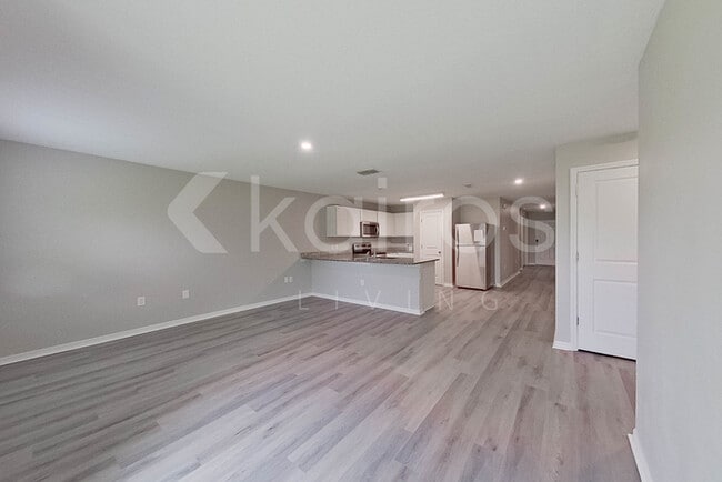 Foto del edificio - 8035 100th Ave