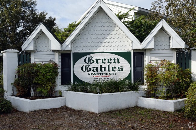 Building Photo - Green Gables Apartments