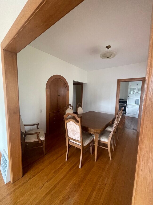 Foto del edificio - 2217 Ocean Ave