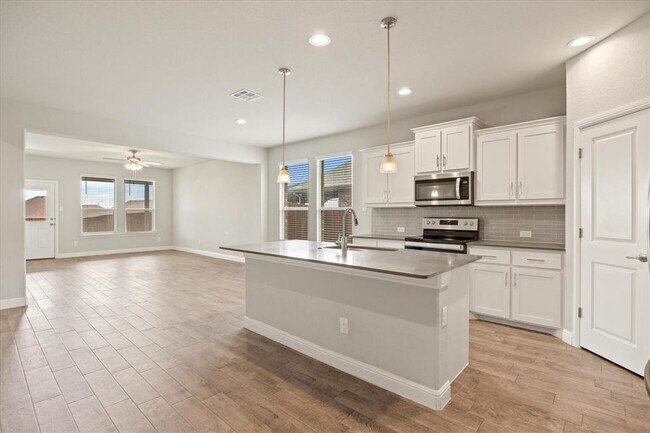 Foto del edificio - 1529 Seabiscuit Dr