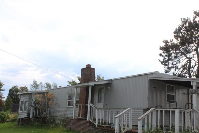 Building Photo - 8108 NY-812