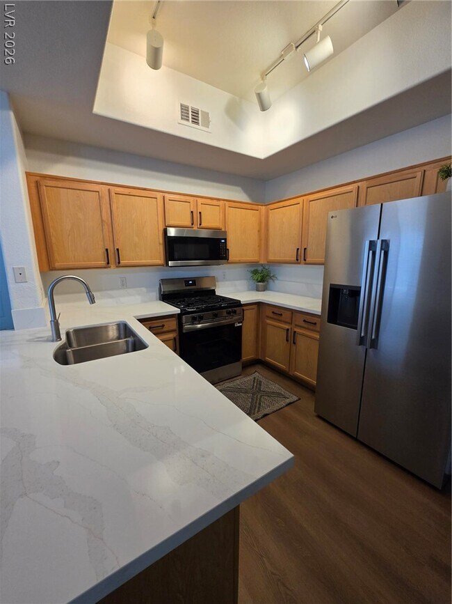 Foto del edificio - 2305 W Horizon Ridge Pkwy