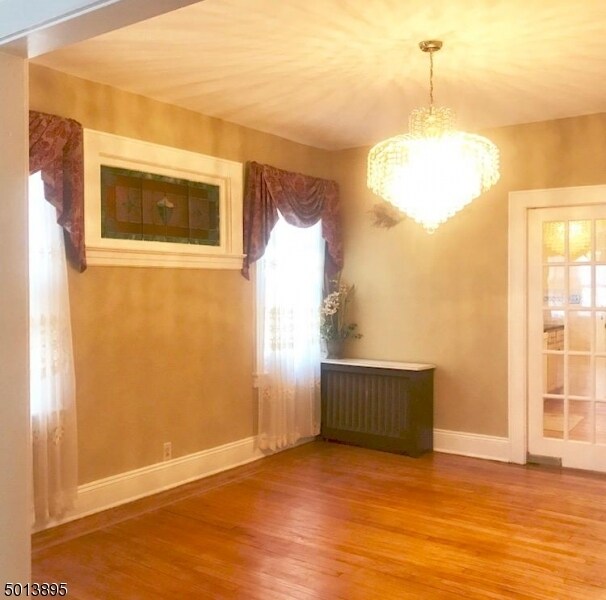 Primary Photo - 757 Pennington St
