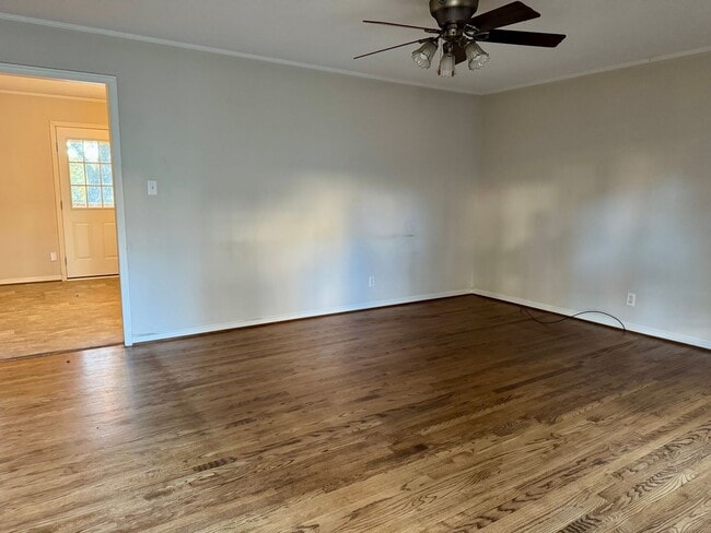 Foto del edificio - 3 Bedroom Home in Saks!