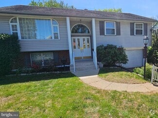 Building Photo - 2495 Weir Rd