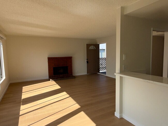 Foto del edificio - 24802 Sherwood Way