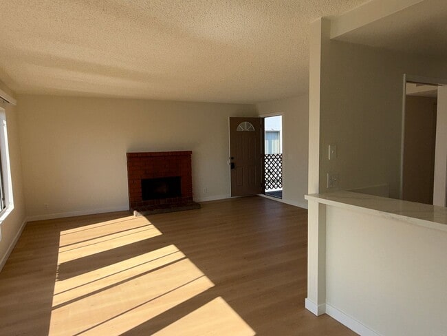 Building Photo - 24802 Sherwood Way