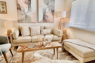 Building Photo - 253 Hayden Rd