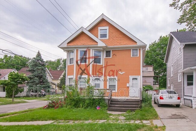 Foto del edificio - 4324 W 30th St