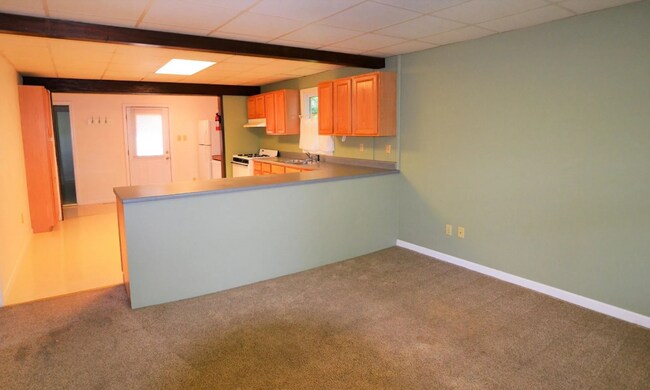 Foto del edificio - Bungalow Near Downtown Bloomington – 3 Bed...