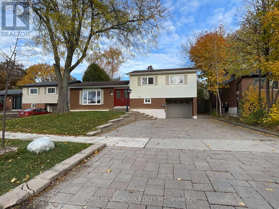 Primary Photo - 44 Sir Bedevere Pl