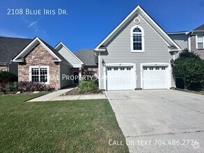 Building Photo - 2108 Blue Iris Dr