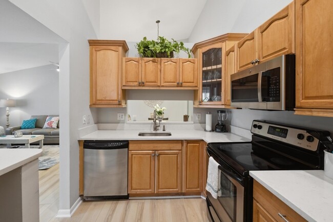 Foto del edificio - 6271 Chasewood Dr