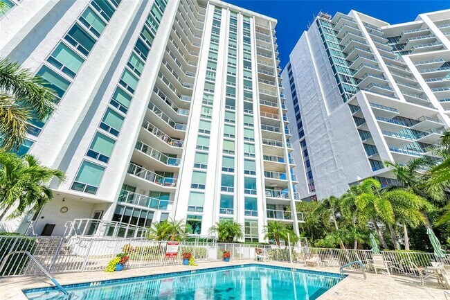 Building Photo - 1111 N Gulfstream Ave