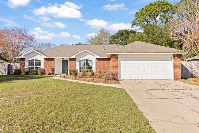 Foto del edificio - Updated Home in Raintree Estates!