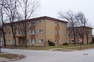 Primary Photo - Wayne Mar Apartments