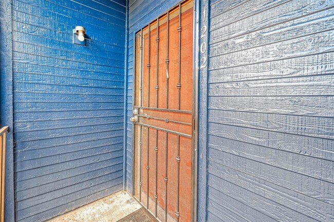 Foto del edificio - 13480 S Thorntree Dr