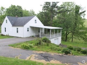 Building Photo - 69661 Blaine Chermont Rd
