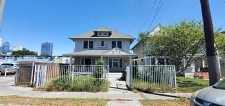 Building Photo - 1318 S Union Ave