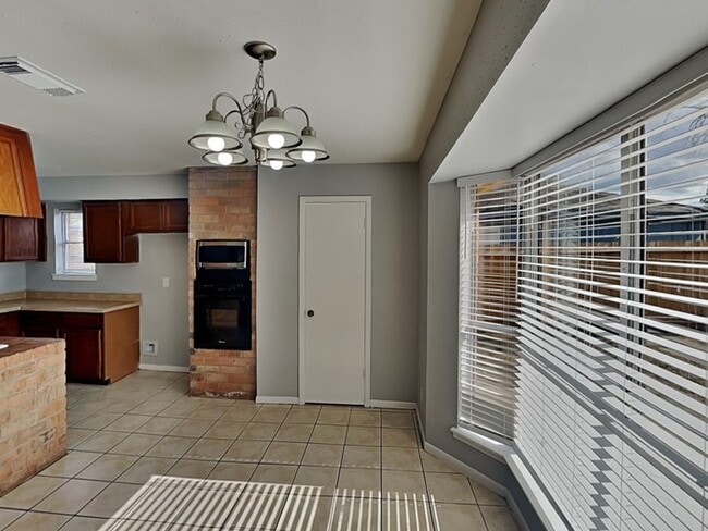 Foto del edificio - 15727 Cascade Point Dr