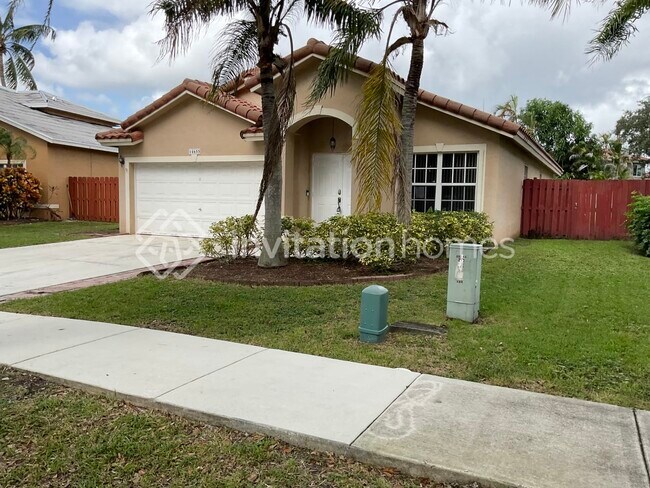 Building Photo - 14655 Via Tivoli Ct