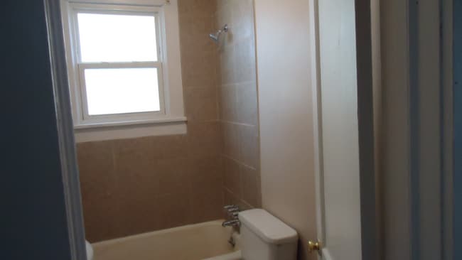 Foto del edificio - 901 S Jackson St