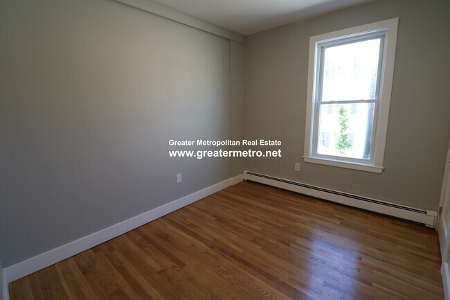 Foto del edificio - 535 E 8th St