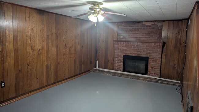 Downstairs family room - 2208 Osborne St