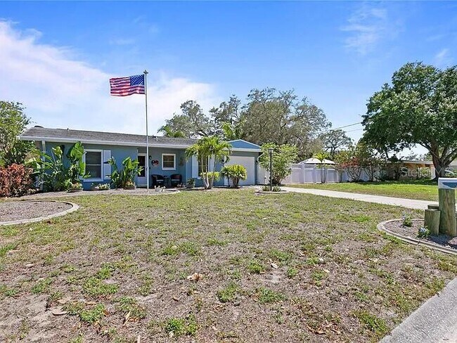 Foto del edificio - 232 Timberlane Dr