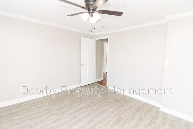 Foto del edificio - 727 Talley Rd