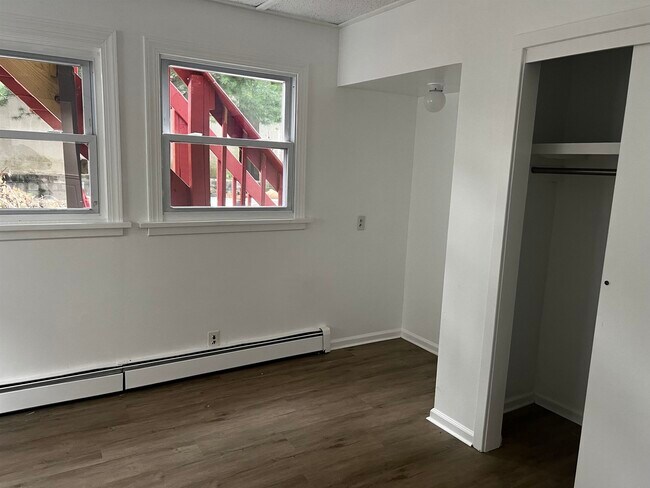 Foto del edificio - 53 Linden St