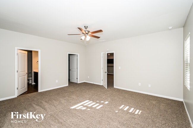 Foto del edificio - 161 Greatwood Ln