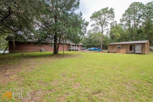 Building Photo - 332 Bessie Ln