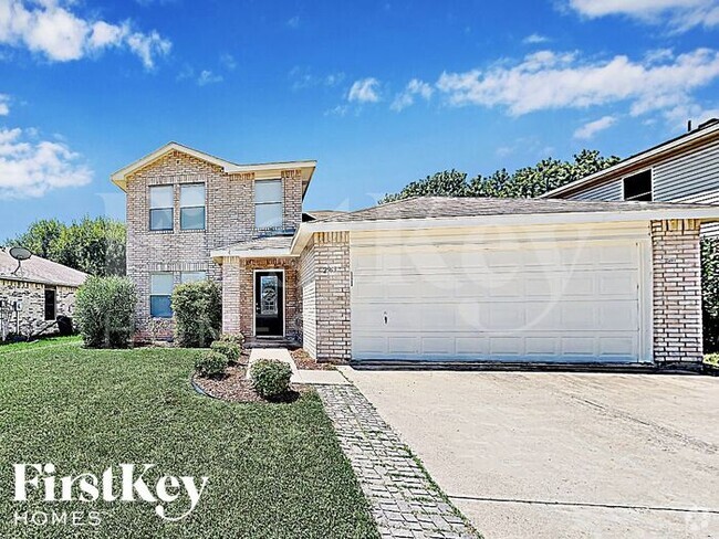 Building Photo - 2963 Celian Dr