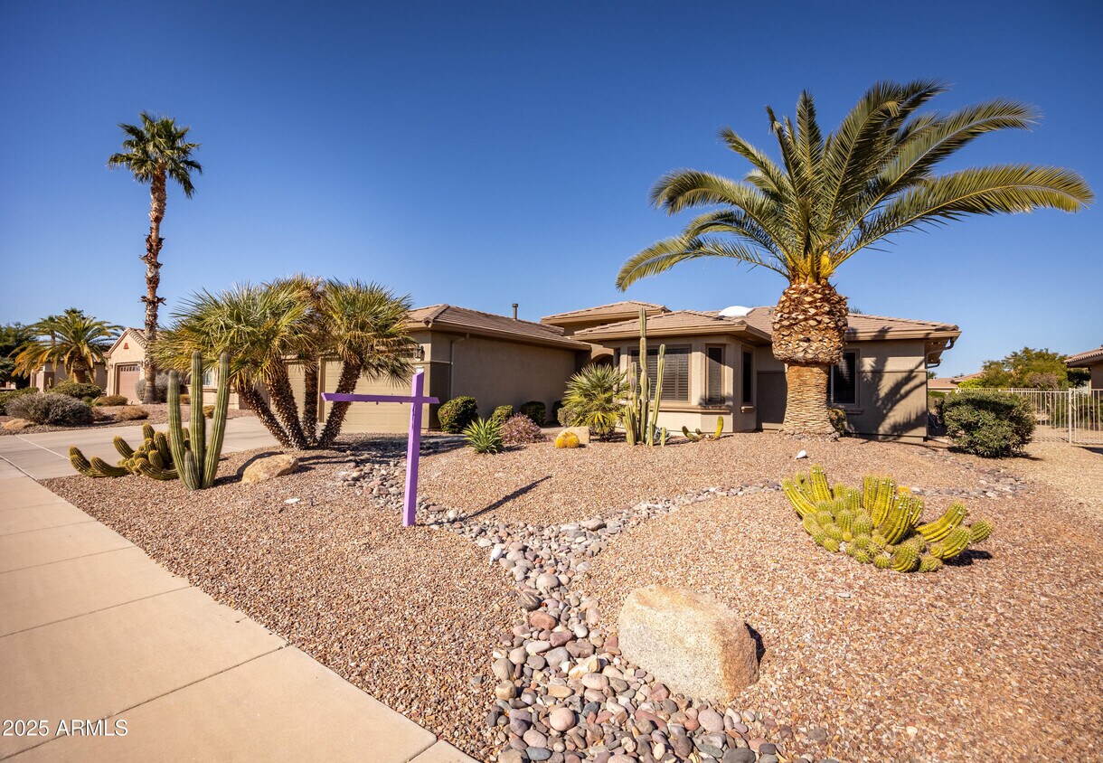 Primary Photo - 17156 W Lachlan Ct