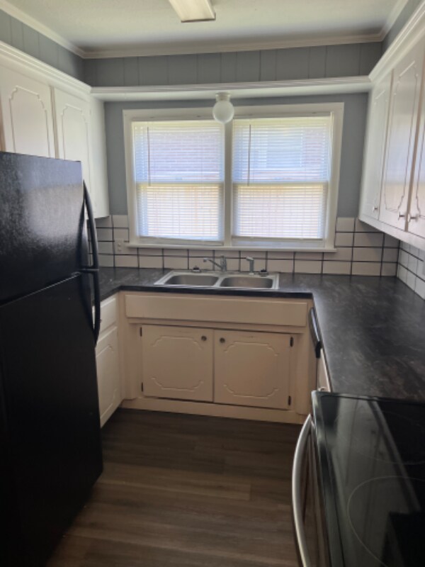 Foto del edificio - 2026 E Frank Phillips Blvd