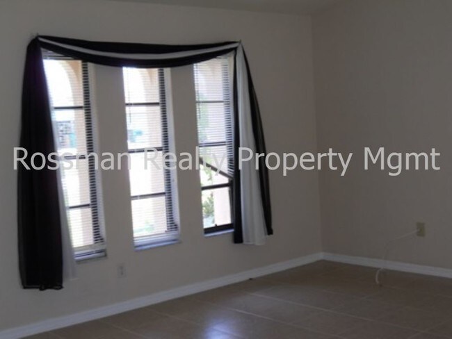 Foto del edificio - 2130 SE 5th Ter