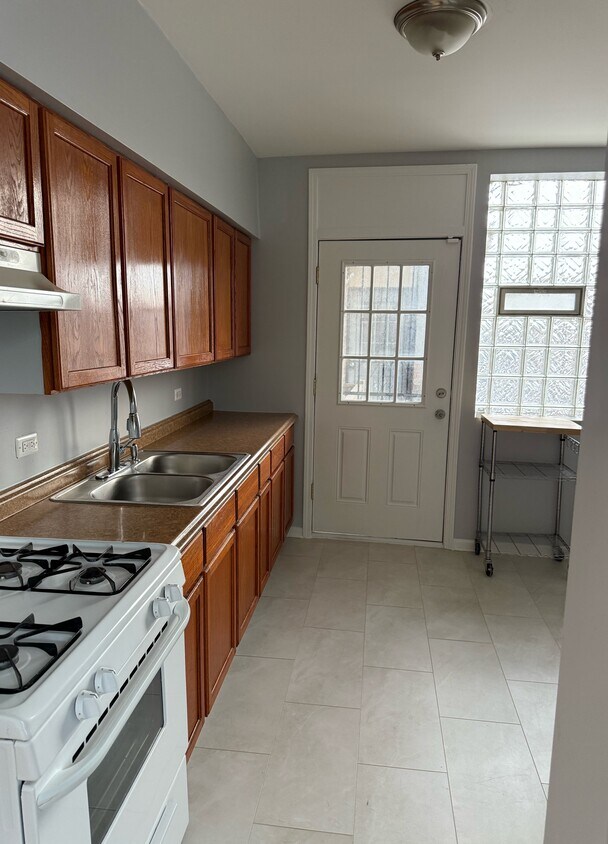 Foto del edificio - 2207 E 84th St